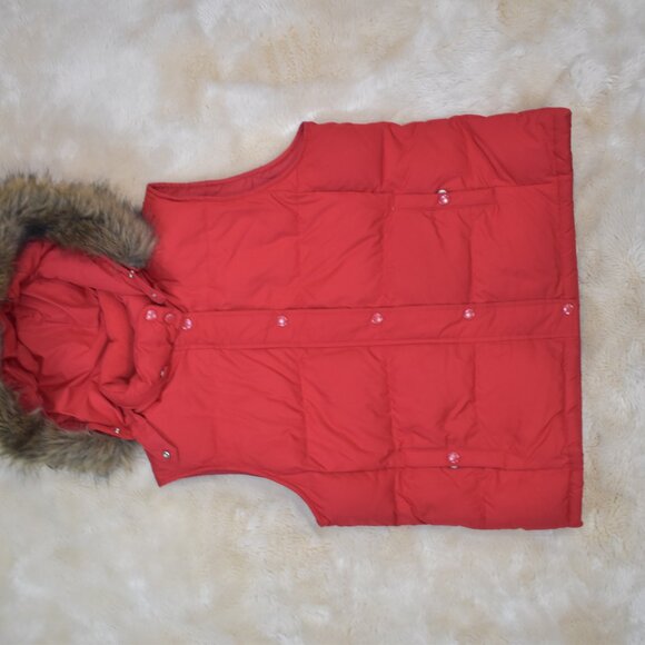 Gap Womens Puffer Vest Size Medium Red Faux Fur Hood Down Imitation - Picture 8 of 9